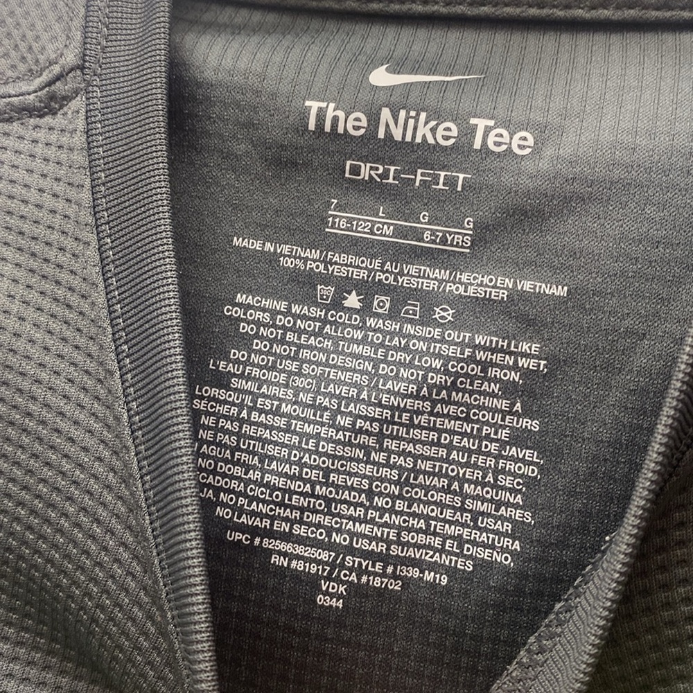 Dri-fit Nike long sleeve tee - Picture 4 of 5